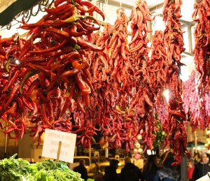 Peroncino im Űberfluss Zum Vergrößern: Klick auf das Foto