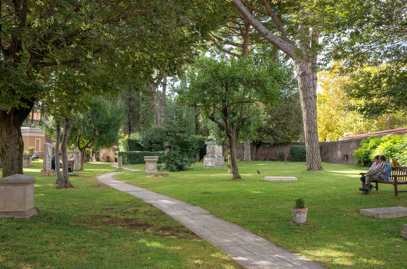 Cimitero Acattolico – Oase der Stille im lauten Rom